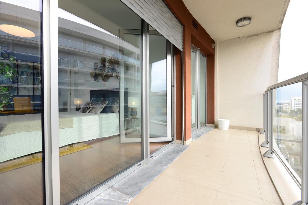 New Loft With Swimming Pool At Parque Das Nacoes! Lisabona Exterior foto